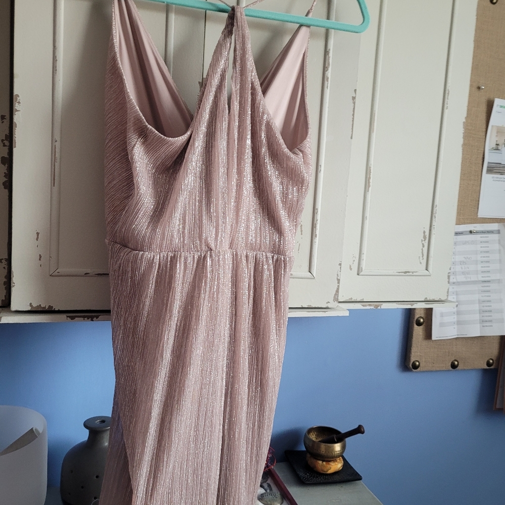 Dress - Picture 3 of 5